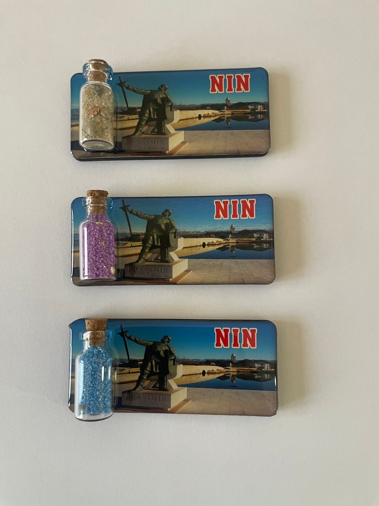 magnet Nin bočica