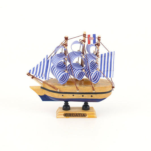Drveni brod 12CM