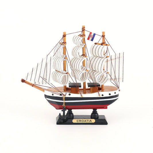 Drveni brod 16CM